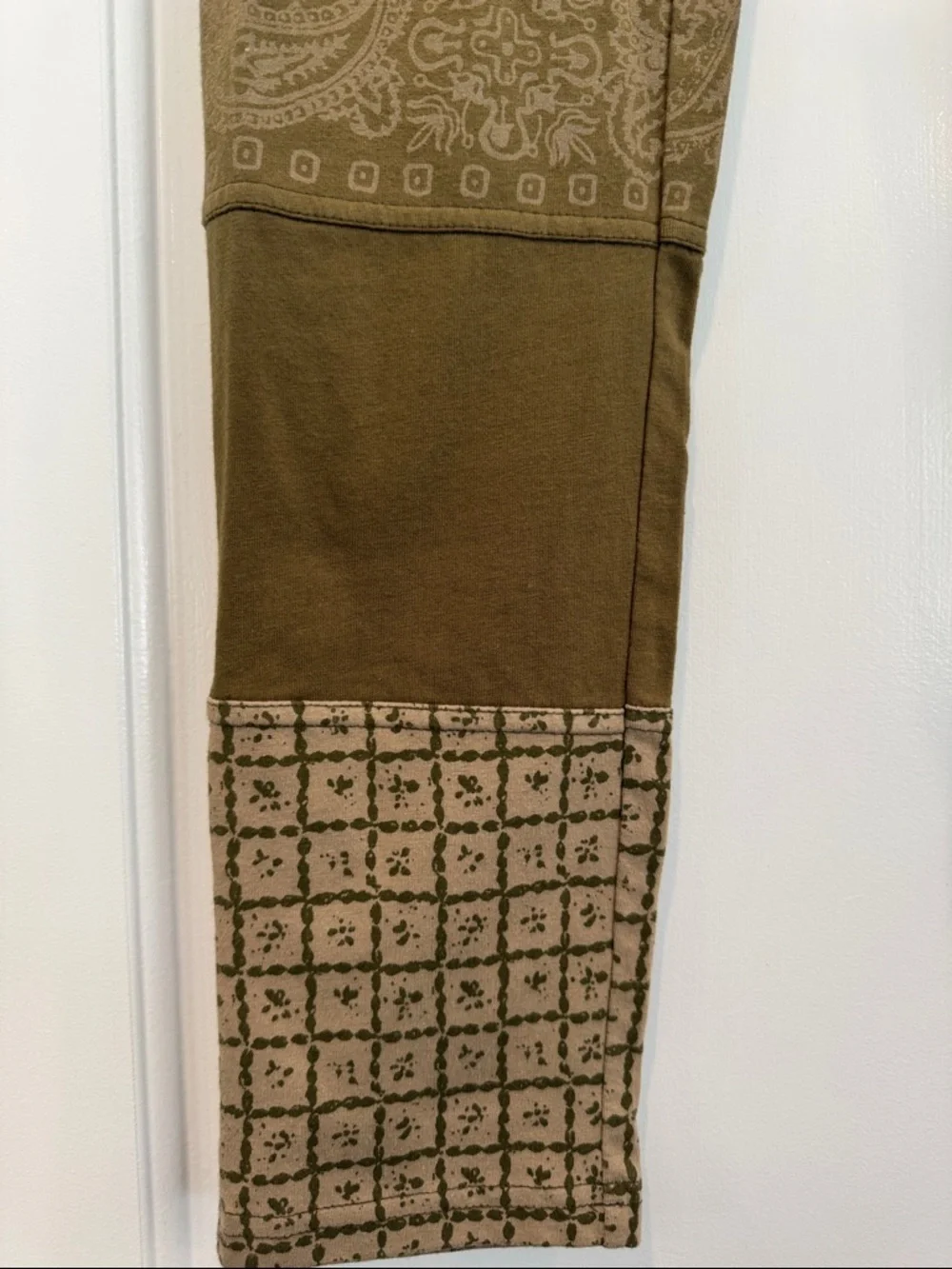 NWT Free People Olive Paisley Print Bandana Leggings Size Large
